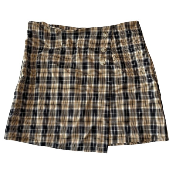 ROMWE Dresses & Skirts - Women’s Plaid Schoolgirl Skirt Brown Faux Button Size L  Clueless Y2K 2000’s
